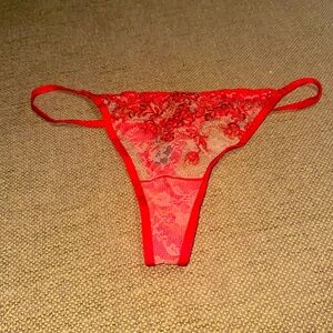 NATORI size medium red thong